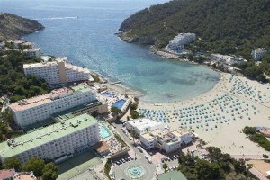 Playa Dorada beach