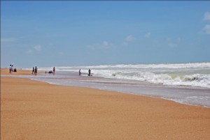 sandspit beach karachi