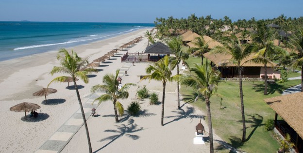 Ngwesaung Beach, Burma