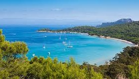 Plage de l'Almanarre beach