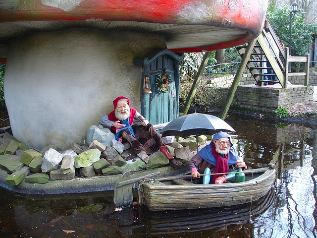 theme parks in netherlands