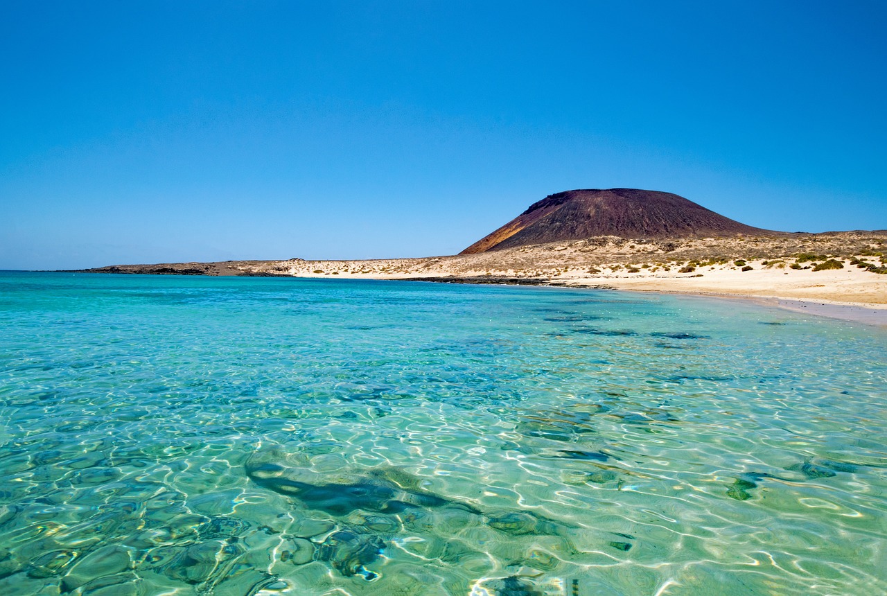 Guide for Travelling to Canary Islands